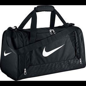 NIKE BLACK MED/LARGE DUFFLE BAG